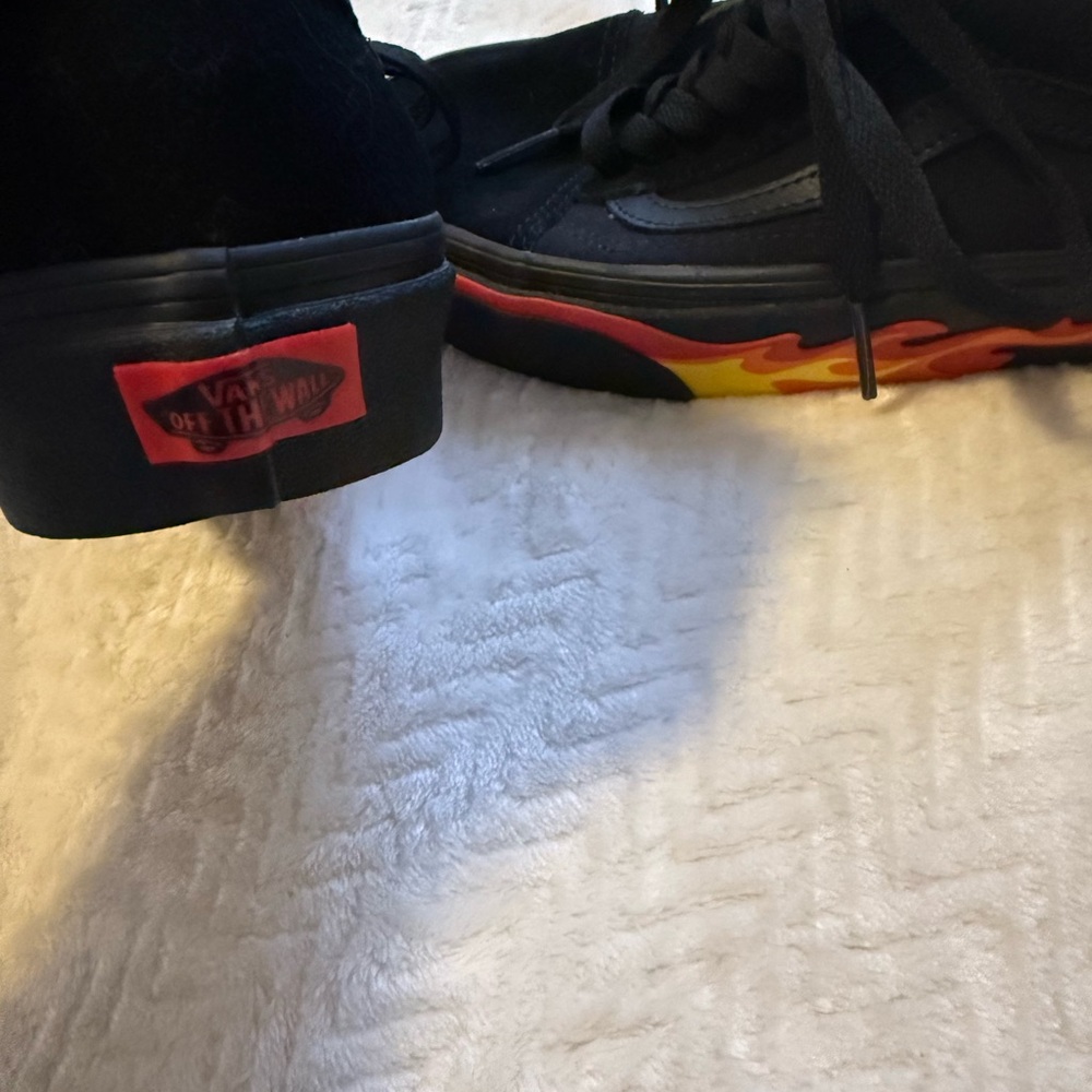 Flame VANS - Picture 5 of 7